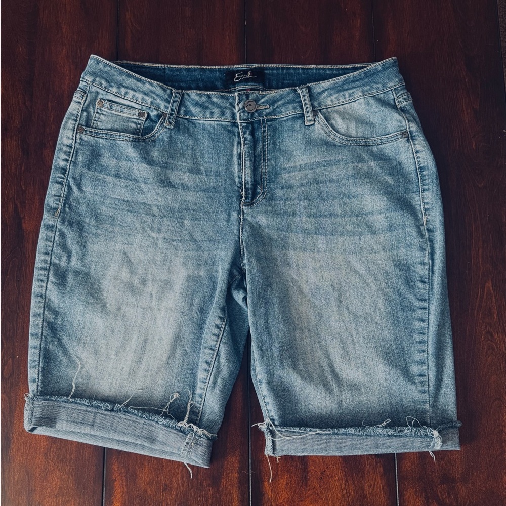 Earl Jeans Light Blue Denim Women's Shorts Size 14